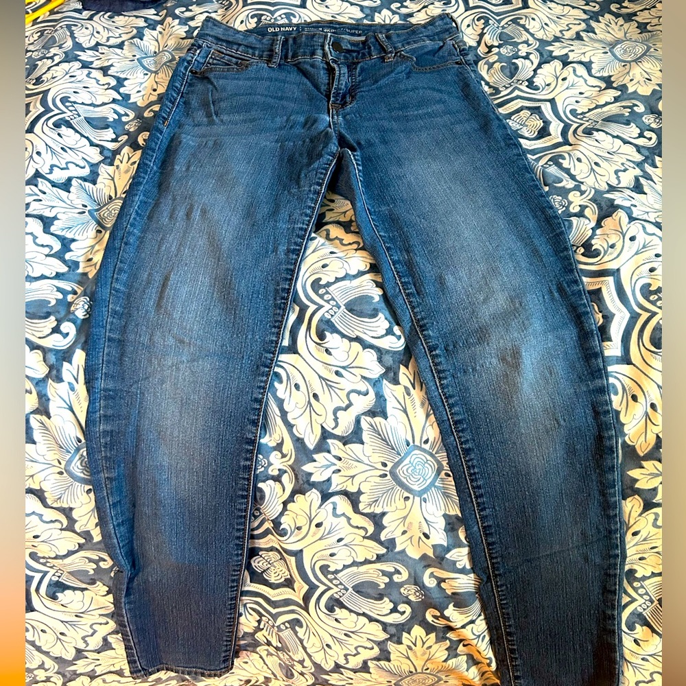 Super Skinny Medium Wash Jeans
